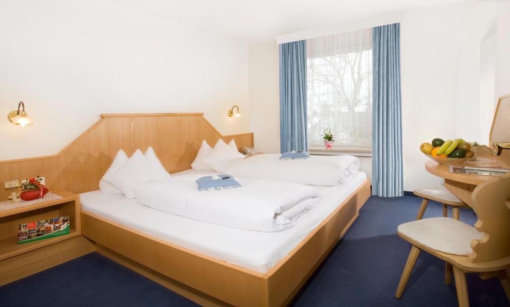 Hotel Drei Loewen 다하우 외부 사진